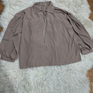 Women's Taupe Blouse